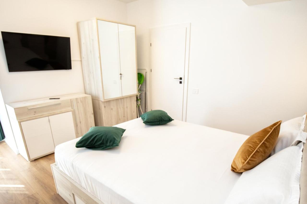 Top View Apartment Sinaia Bagian luar foto