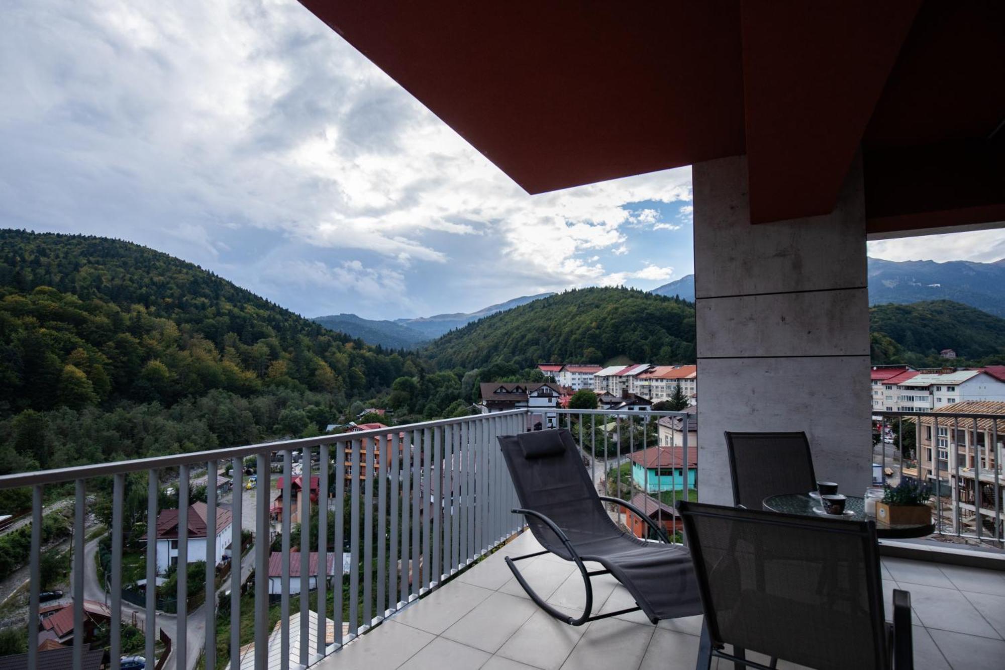 Top View Apartment Sinaia Bagian luar foto