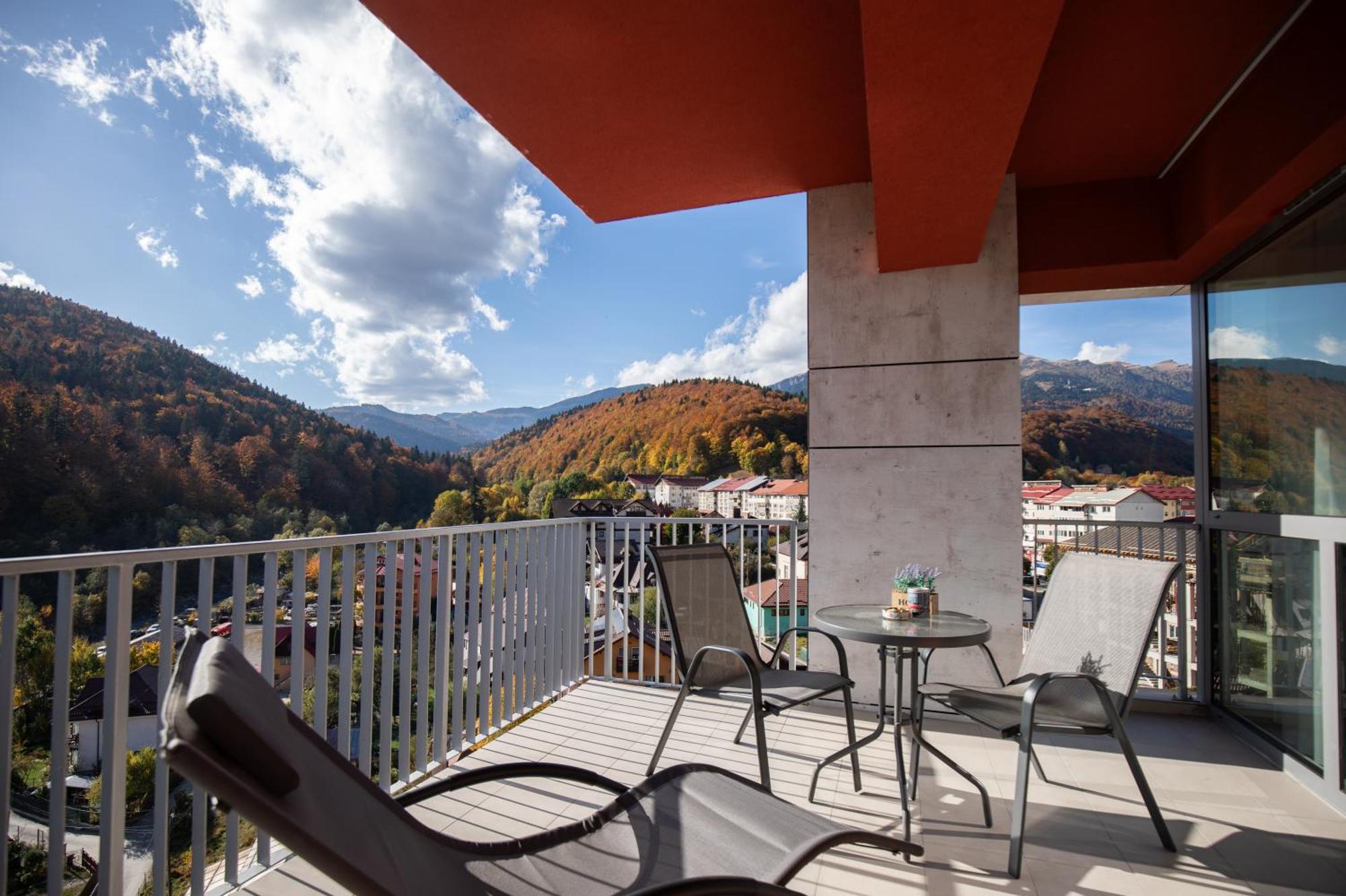 Top View Apartment Sinaia Bagian luar foto