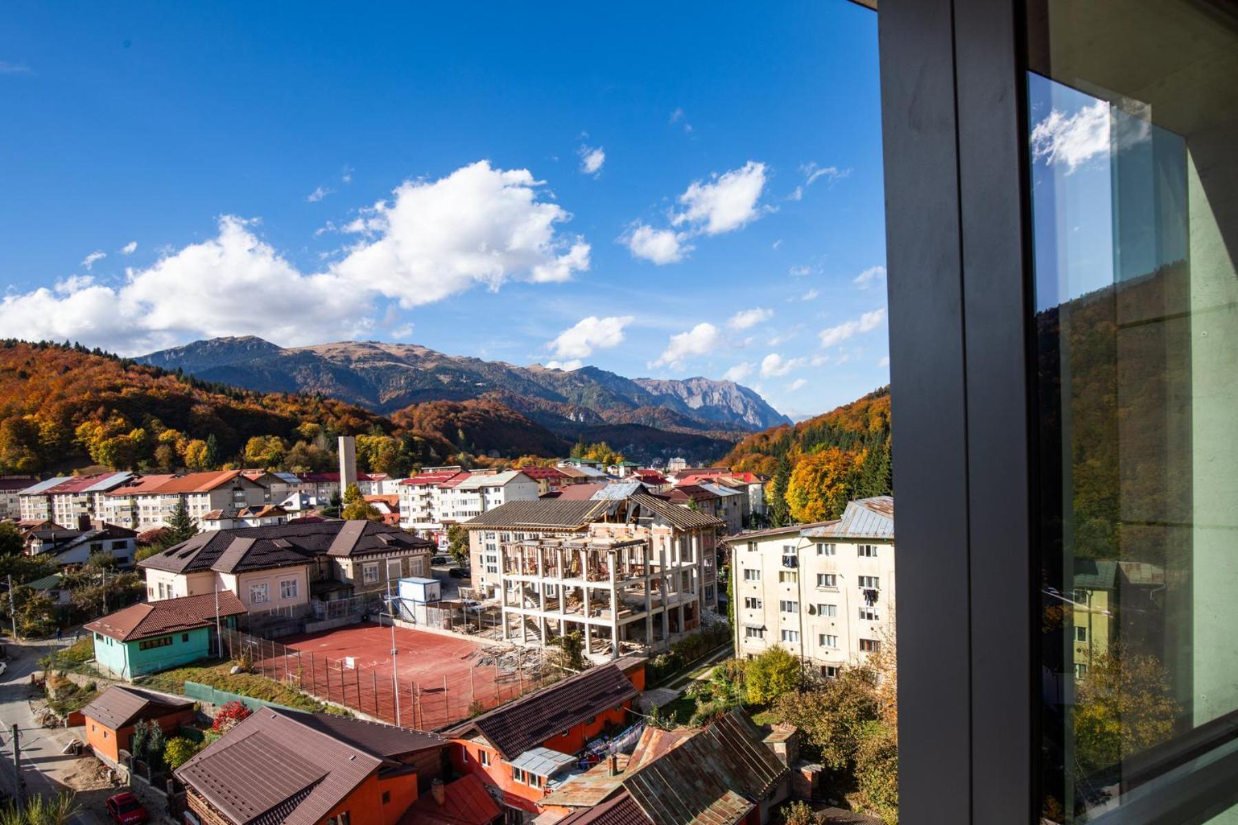 Top View Apartment Sinaia Bagian luar foto